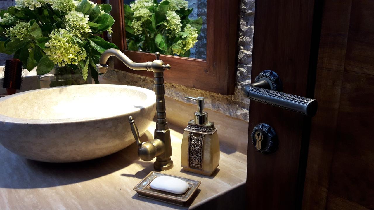 A Priori Villa Ubud Eksteriør billede